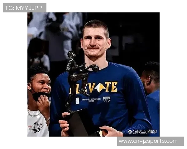 约基奇本赛季表现亮眼总得分仅次于SGA篮板助攻双双领跑联盟