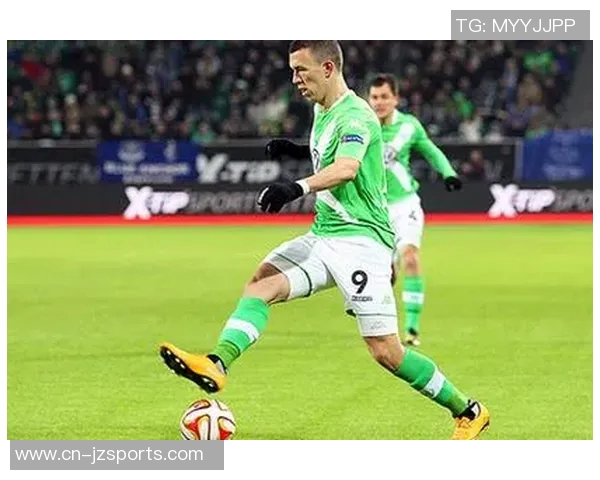 PSV总经理回应国米未报价佩里西奇明确表示他将继续留在球队