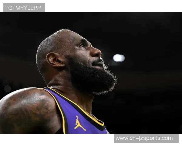 詹姆斯与乔丹双签球星卡创下历史成交新高达千万美元 詹姆斯与乔丹双签球星卡创下历史成交新高达千万美元