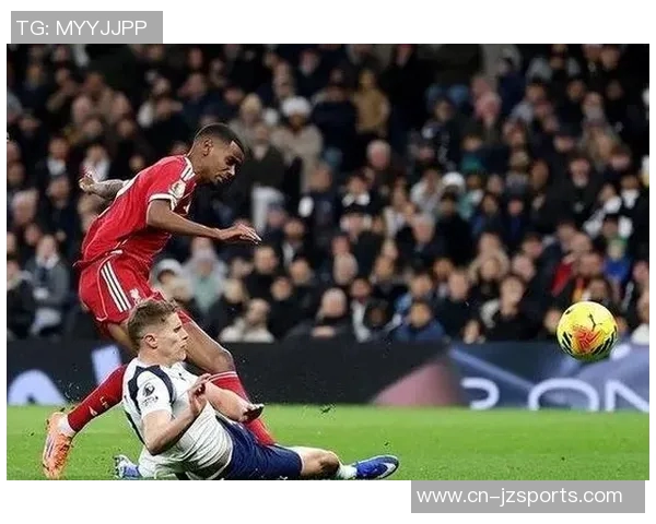 意大利媒体报道罗马有意租借齐尔克泽曼联尚未做出回应 意大利媒体报道罗马有意租借齐尔克泽曼联尚未做出回应